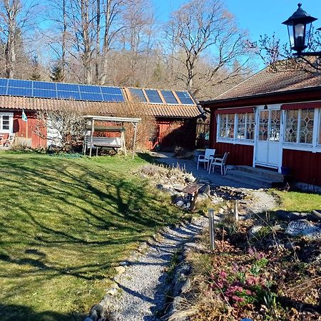 Bed and Breakfast Tystberga Logi Esterno foto